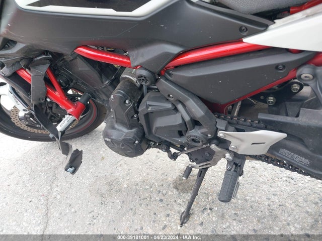 Kawasaki Z650 2022 ML5EREK16NDA58500 Image 25