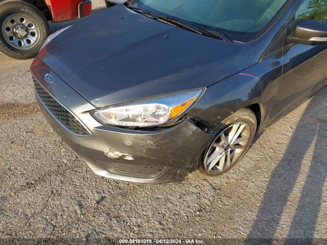 Ford FOCUS SE 2016 1FADP3F29GL212322 Image 6