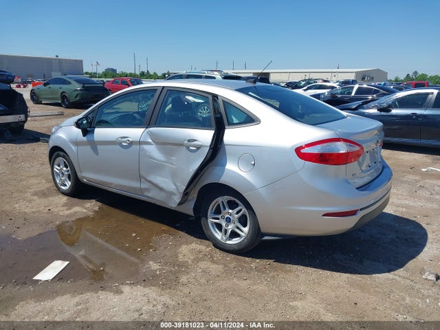 Ford FIESTA SE 2019 3FADP4BJ3KM162303 Image 3