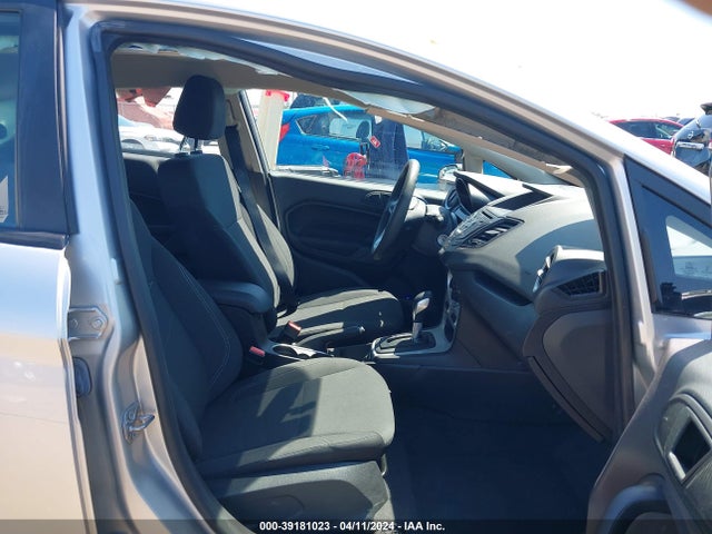 Ford FIESTA SE 2019 3FADP4BJ3KM162303 Image 5