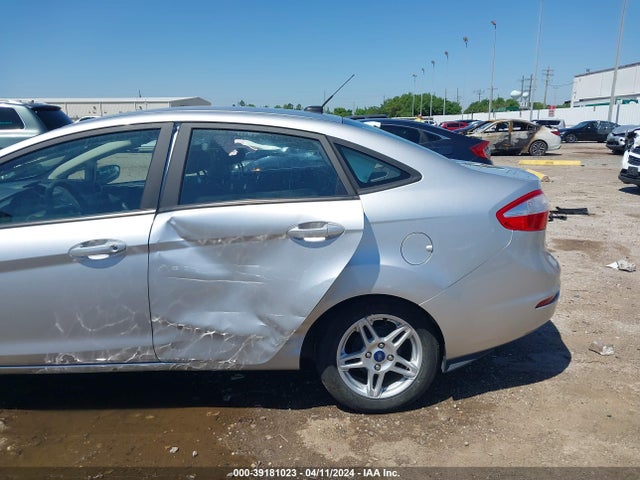 Ford FIESTA SE 2019 3FADP4BJ3KM162303 Image 6