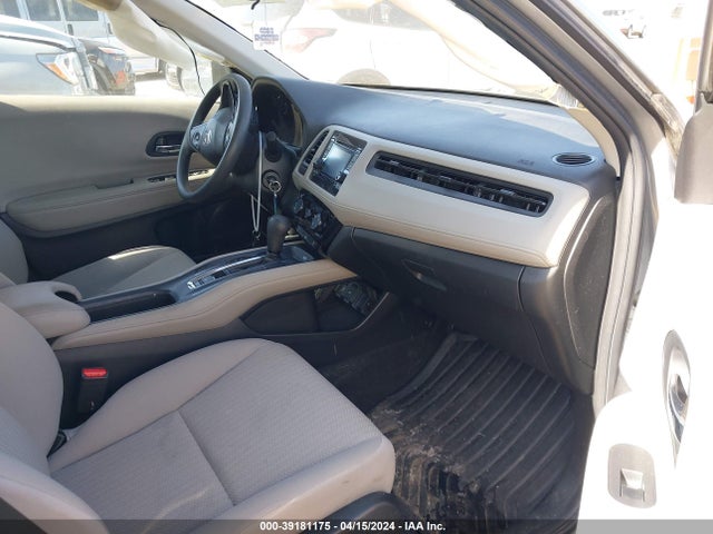 Honda HR-V LX 2018 3CZRU6H38JG702832 Image 5