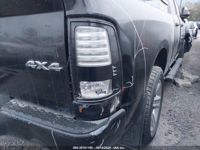 1C6RR7HT8ES385573 RAM 1500 Sport