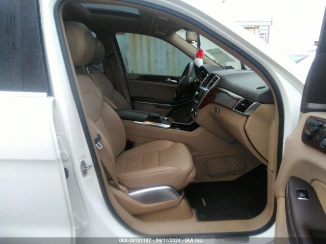 4JGDF7DE0EA405531 Mercedes-Benz Gl 550 4matic