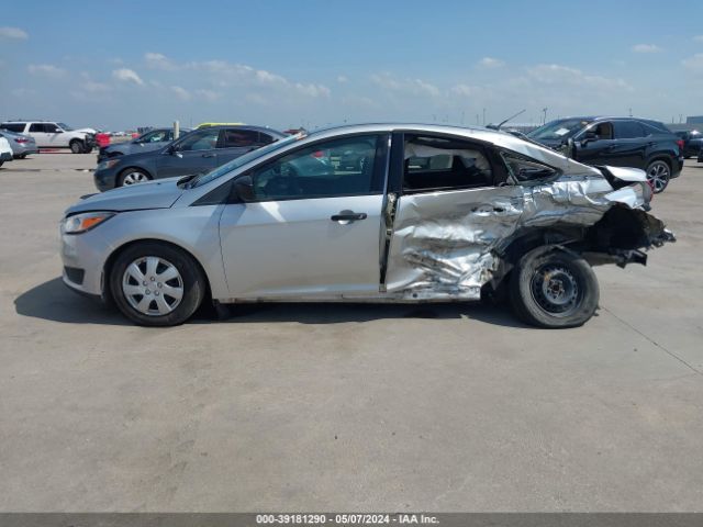 1FADP3E24HL318812 Ford FOCUS S