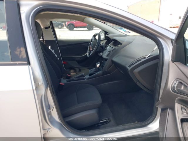 1FADP3E24HL318812 Ford FOCUS S