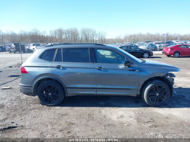 3VV8B7AX7NM025937 Volkswagen Tiguan 2.0t Se R-line Black