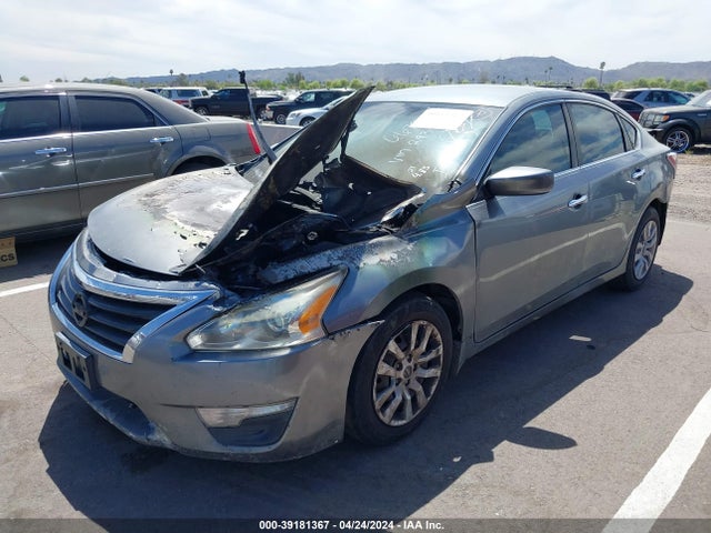 Nissan Altima 2.5 S 2015 1N4AL3AP1FC572832 Image 2