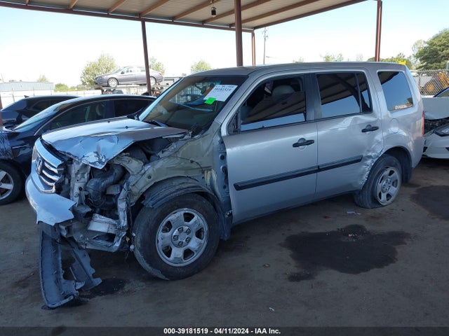 Honda PILOT LX 2015 5FNYF3H26FB029666 Image 13