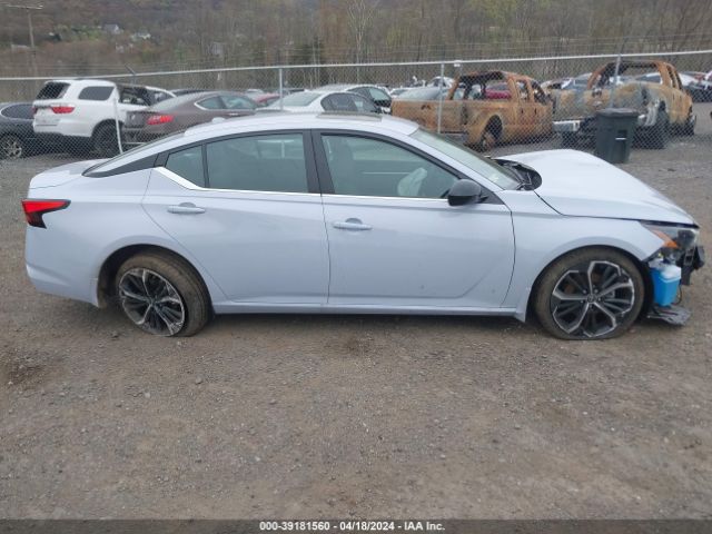 1N4BL4CW5RN382541 Nissan Altima Sr Intelligent Awd