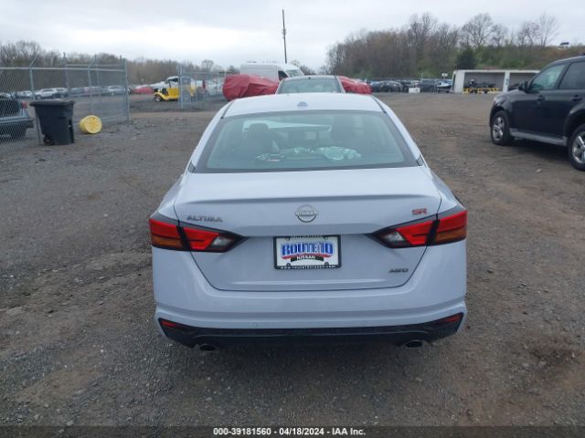 1N4BL4CW5RN382541 Nissan Altima Sr Intelligent Awd