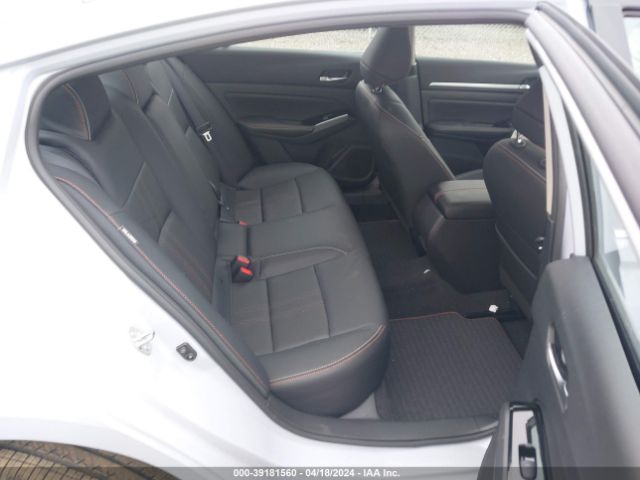 1N4BL4CW5RN382541 Nissan Altima Sr Intelligent Awd