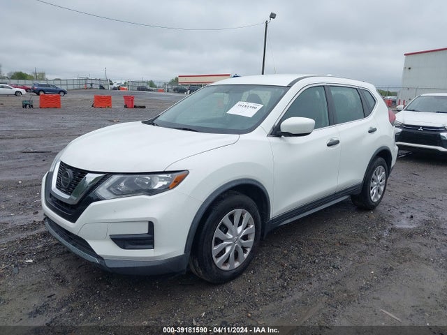 Nissan ROGUE S 2018 KNMAT2MT1JP580458 Image 2