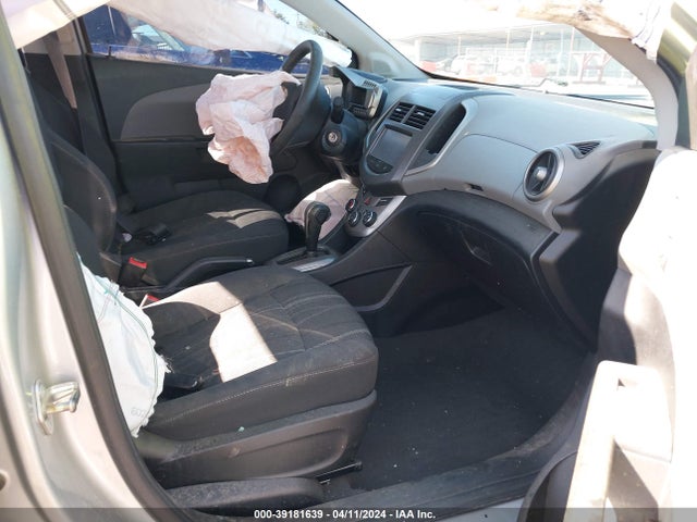 Chevrolet Sonic Lt Auto 2016 1G1JC5SH5G4154677 Image 5