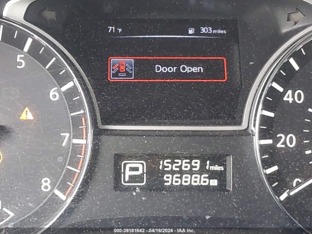 5N1AR2MN1FC701838 Nissan Pathfinder Sv