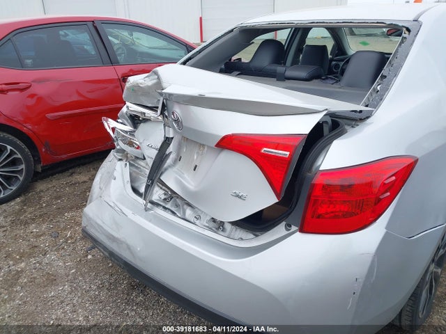 Toyota COROLLA SE 2017 5YFBURHE1HP673334 Image 21