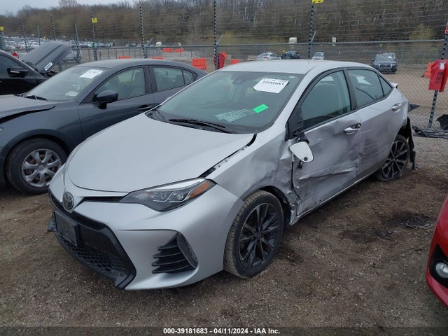 Toyota COROLLA SE 2017 5YFBURHE1HP673334 Image 2