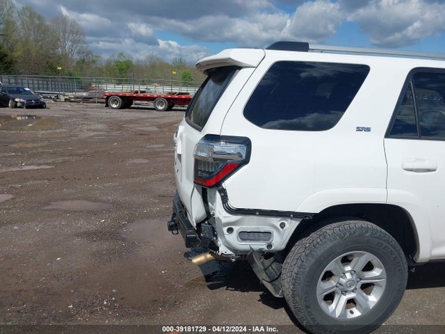 Toyota 4runner Sr5 Premium 2022 JTENU5JR2N6000540 Image 12