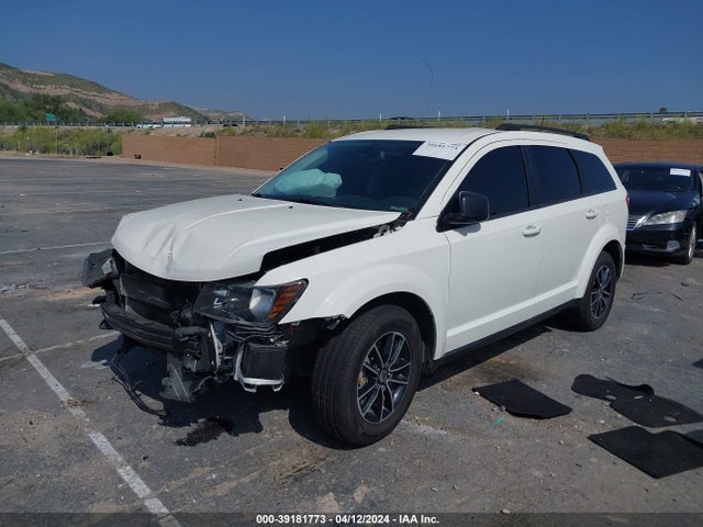 Dodge JOURNEY SE 2018 3C4PDCABXJT474661 Image 2