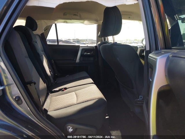 Toyota 4RUNNER SR5 2023 JTEEU5JR3P5295141 Image 8