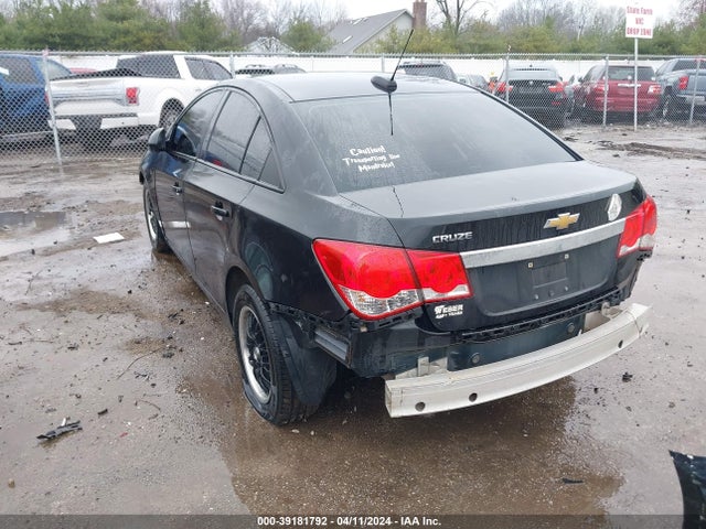 Chevrolet Cruze Ls Auto 2015 1G1PA5SH3F7178747 Image 3