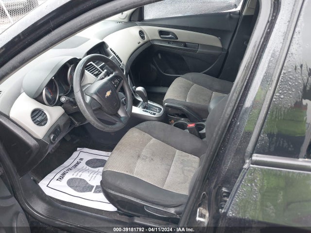 Chevrolet Cruze Ls Auto 2015 1G1PA5SH3F7178747 Image 5