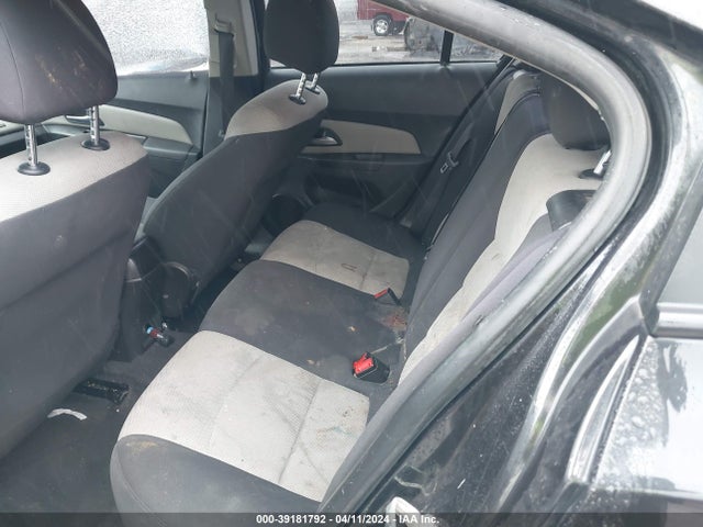 Chevrolet Cruze Ls Auto 2015 1G1PA5SH3F7178747 Image 8