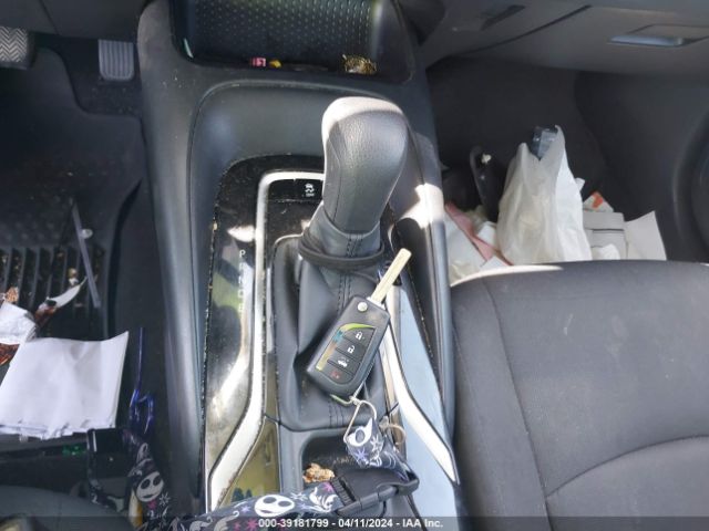 JTDEPMAE7MJ117402 Toyota COROLLA LE