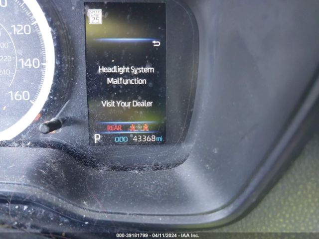 JTDEPMAE7MJ117402 Toyota COROLLA LE