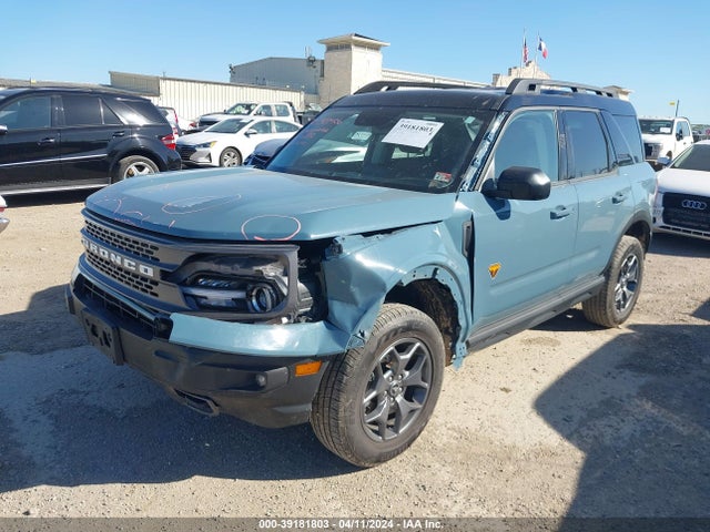 Ford Bronco Sport Badlands 2023 3FMCR9D93PRD18801 Image 2