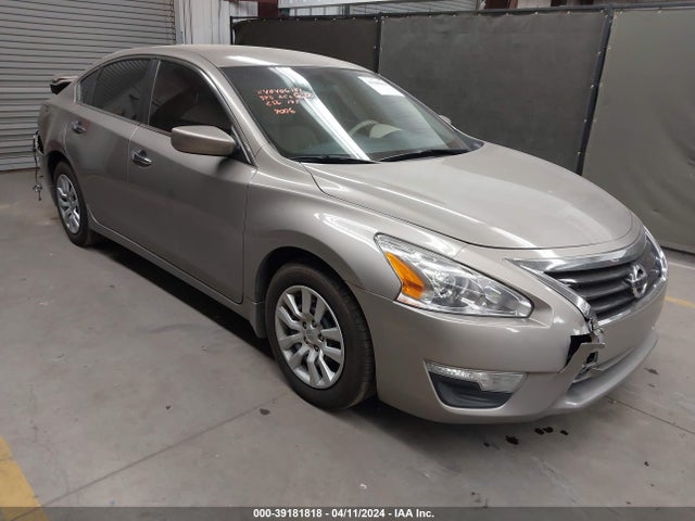 Nissan Altima 2.5 S 2014 1N4AL3AP7EN379006 главное изображение