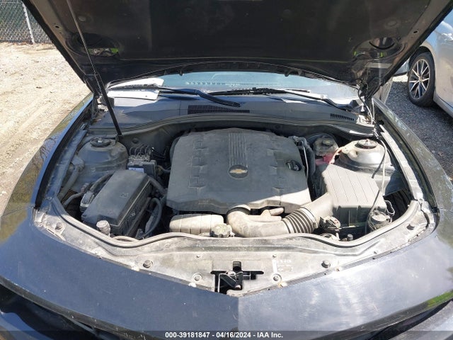 39181847 :رقم المزاد ، 2G1FA1E3XD9241908 vin ، 2013 Chevrolet Camaro 2ls مزاد بيع