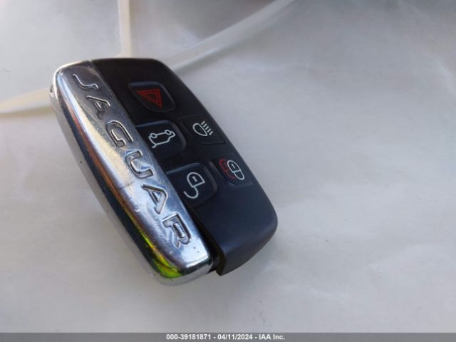SADCK2BV0HA886701 Jaguar F-pace 35t Prestige