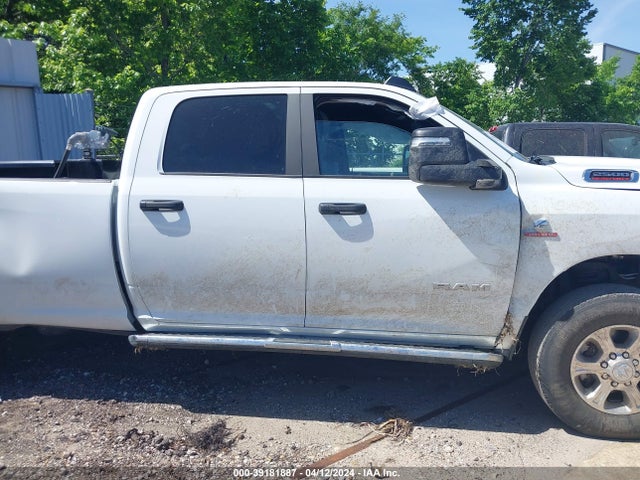 3C6UR5JL8PG587641 RAM 2500 Big Horn  4x4 8' Box