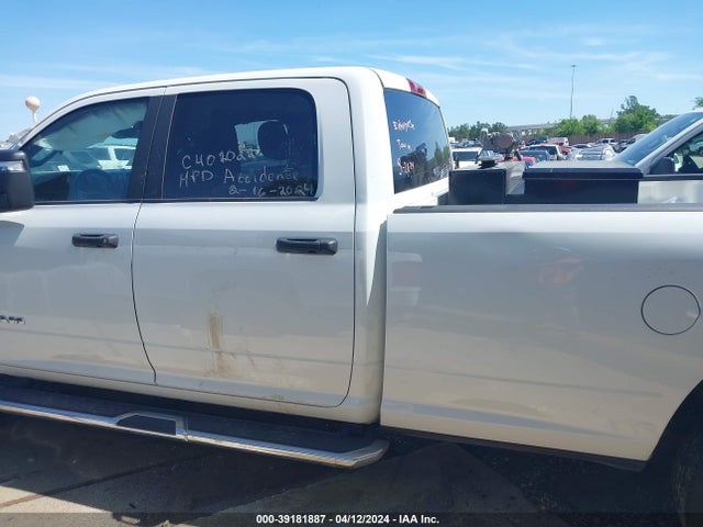 3C6UR5JL8PG587641 RAM 2500 Big Horn  4x4 8' Box