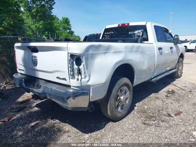 3C6UR5JL8PG587641 RAM 2500 Big Horn  4x4 8' Box