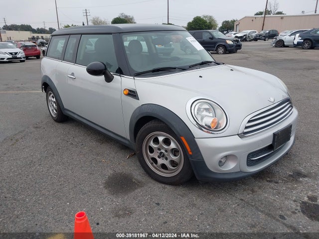 2014 MINI CLUBMAN WMWZF3C51ET493253 Photo 0