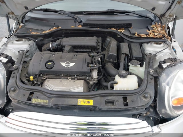 2014 MINI CLUBMAN WMWZF3C51ET493253 Photo 9