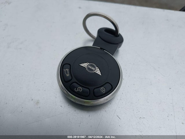 2014 MINI CLUBMAN WMWZF3C51ET493253 Photo 10