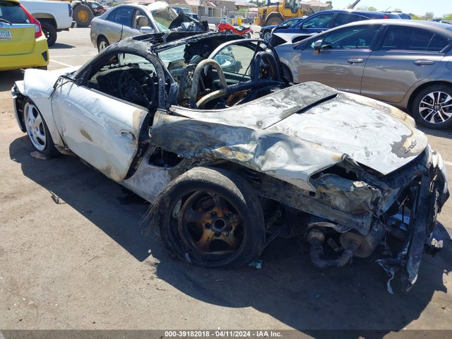 2003 PORSCHE BOXSTER WP0CA29893U623631 Photo 2