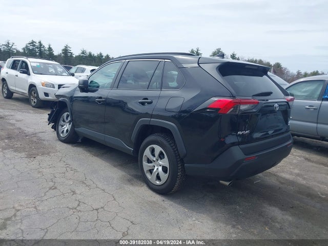Toyota RAV4 LE 2019 2T3F1RFV1KW032761 Image 3