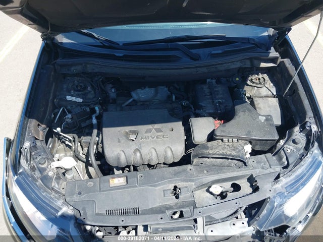 JA4AD3A3XHZ007834 Mitsubishi Outlander Se/sel