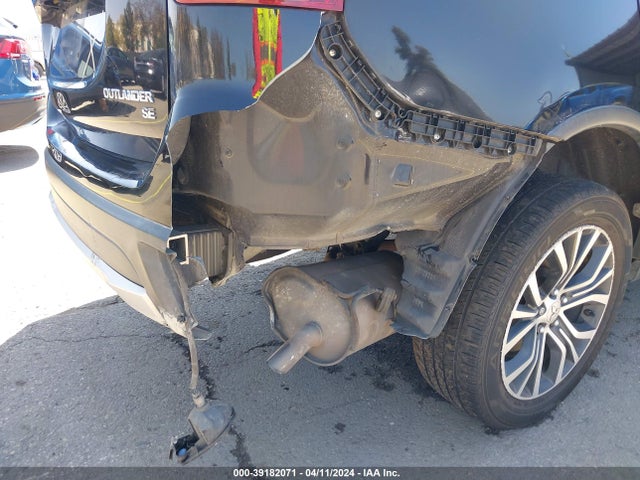 JA4AD3A3XHZ007834 Mitsubishi Outlander Se/sel
