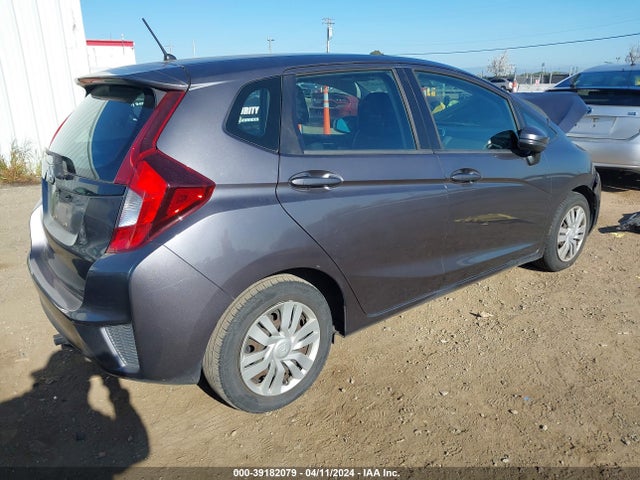Honda FIT LX 2015 3HGGK5H5XFM716756 Image 4