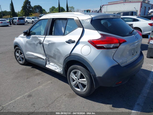 Nissan KICKS S 2019 3N1CP5CU0KL512418 Image 3