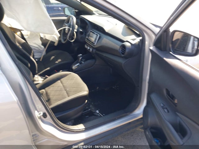 Nissan KICKS S 2019 3N1CP5CU0KL512418 Image 5