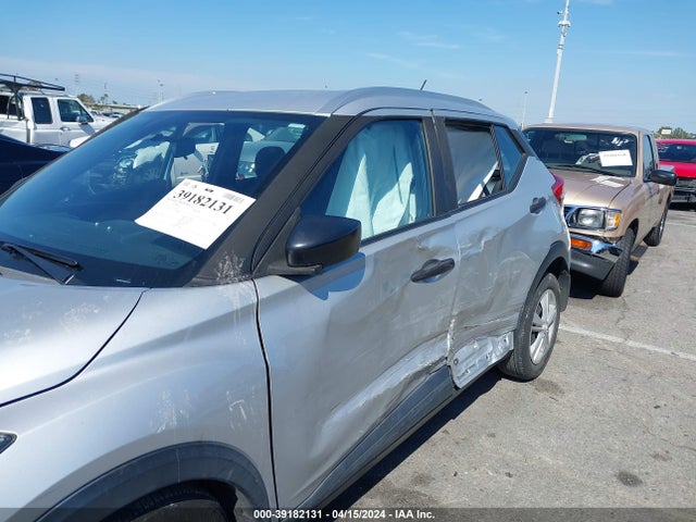 Nissan KICKS S 2019 3N1CP5CU0KL512418 Image 6