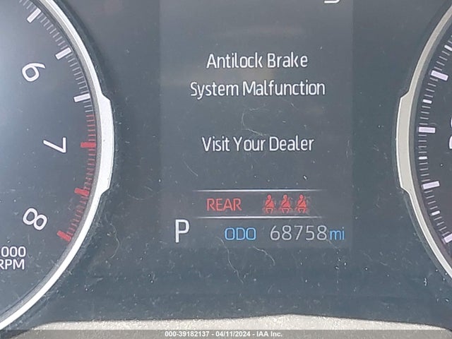Toyota RAV4 LE 2019 2T3H1RFV4KW001030 Image 15