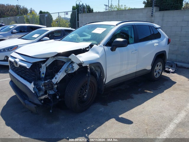Toyota RAV4 LE 2019 2T3H1RFV4KW001030 Image 2