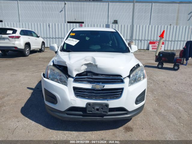 3GNCJKSB8FL245569 Chevrolet Trax 1ls